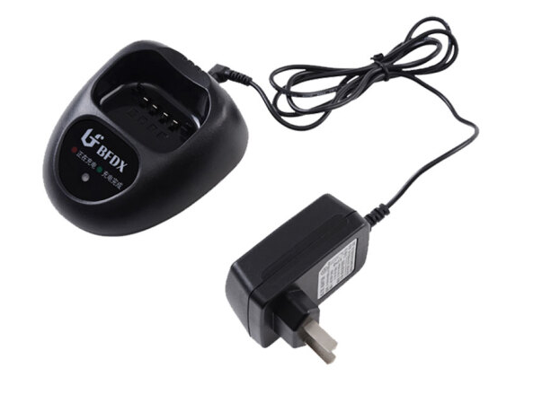 北峰BF-881对讲机充电器