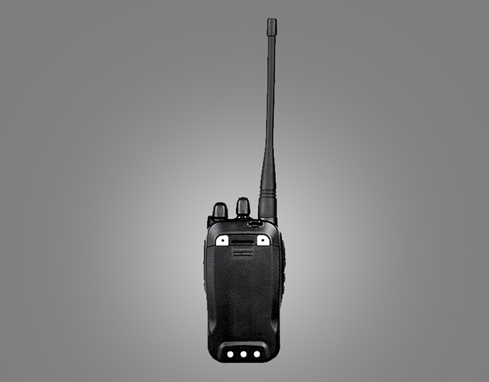 环球通TH-2800对讲机背面