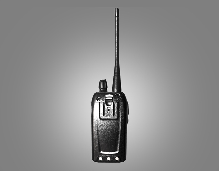 环球通TH-7500手持对讲机背面